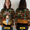 Sweatshirt De Noël Laid Unisexe Personnalisé - Cadeaux De Noël Pour Amoureux Des Livres, Rats De Bibliothèque, Lecteurs - Cloches De Traîneau Et Odeur De Pages
