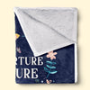 Couverture Personnalisée – Cadeaux Littéraires Personnalisés Pour Amoureux Des Livres, Bookworms Et Lecteurs – La Vie Est Plus Douce Sous Une Couverture D’Histoires