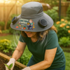 Chapeau Solaire avec Ventilateurs Personnalisé – Cadeau Pour Jardiniers, Amoureux Des Plantes – Les Souvenirs Nous Gardent Proches