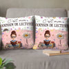 Coussin À Poche Fleur Personnalisé - Cadeaux Pour Amoureux Des Livres, Rats De Bibliothèque, Lecteurs - La Lecture Est Ma Thérapie