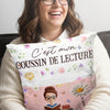 Coussin À Poche Fleur Personnalisé - Cadeaux Pour Amoureux Des Livres, Rats De Bibliothèque, Lecteurs - Entre Les Pages, Je Trouve La Paix