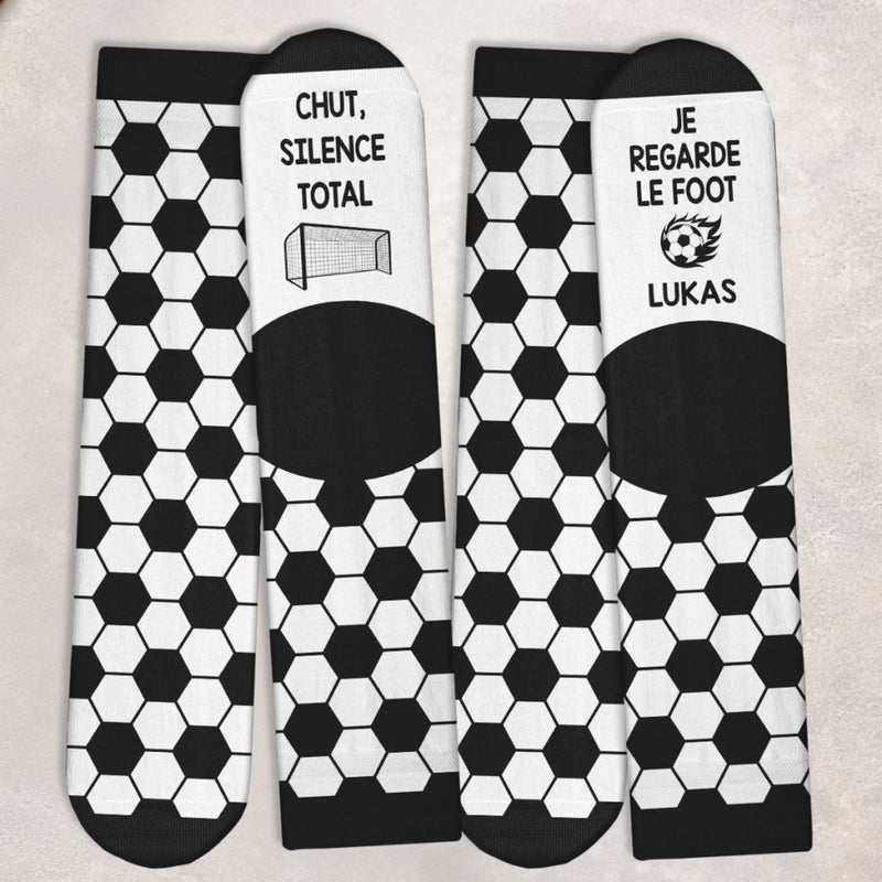 Chaussettes De Football Personnalisées – Cadeaux De Noël Et D’Anniversaire Pour Amoureux Du Football, Fans De Sport Et Passionnés – Juste Un Garçon Qui Aime Le Football