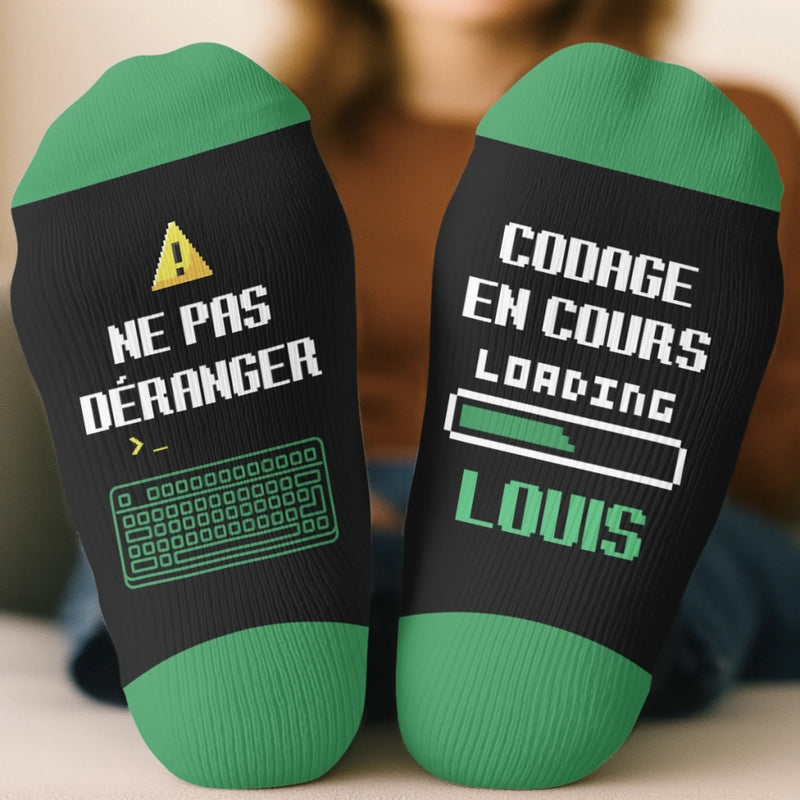 Chaussettes Personnalisées – Cadeaux De Noël Et D'Anniversaire Personnalisés Pour Vos Meilleures Amies, Sœurs, Famille Et Vous-Même – Génie En Programmation, Chargement En Cours
