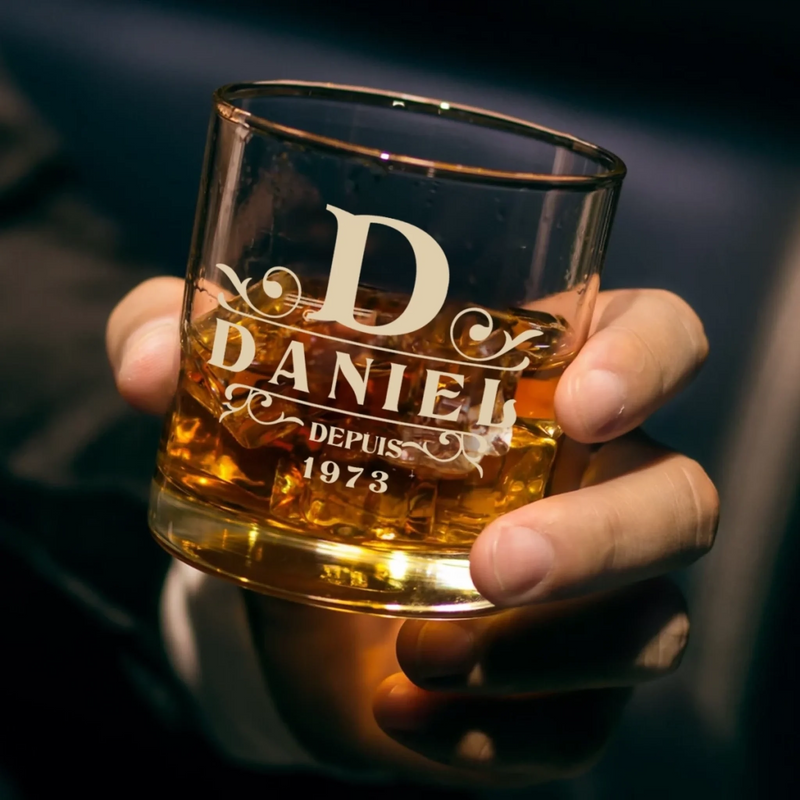 Verre À Whisky Personnalisé – Cadeaux D’Anniversaire Personnalisés Pour Papa, Frère, Grand-Père Ou Mari – Toujours Meilleur En Vieillissant