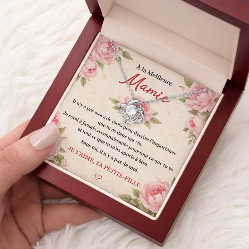 Collier Nœud D’Amour Personnalisé – Cadeau Pour Maman, Mamie – Son Amour Nous Unit Tous