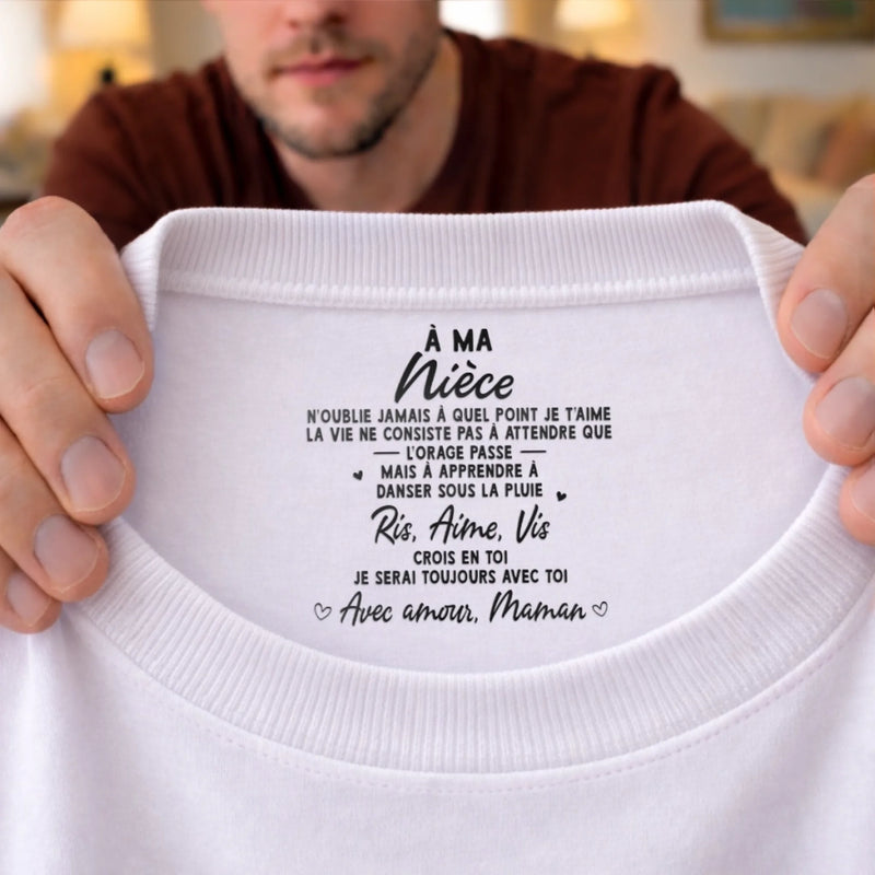 T-Shirt À Impression Intérieure Personnalisée – Cadeau Pour Fille – Aimée Au-Delà Des Mots