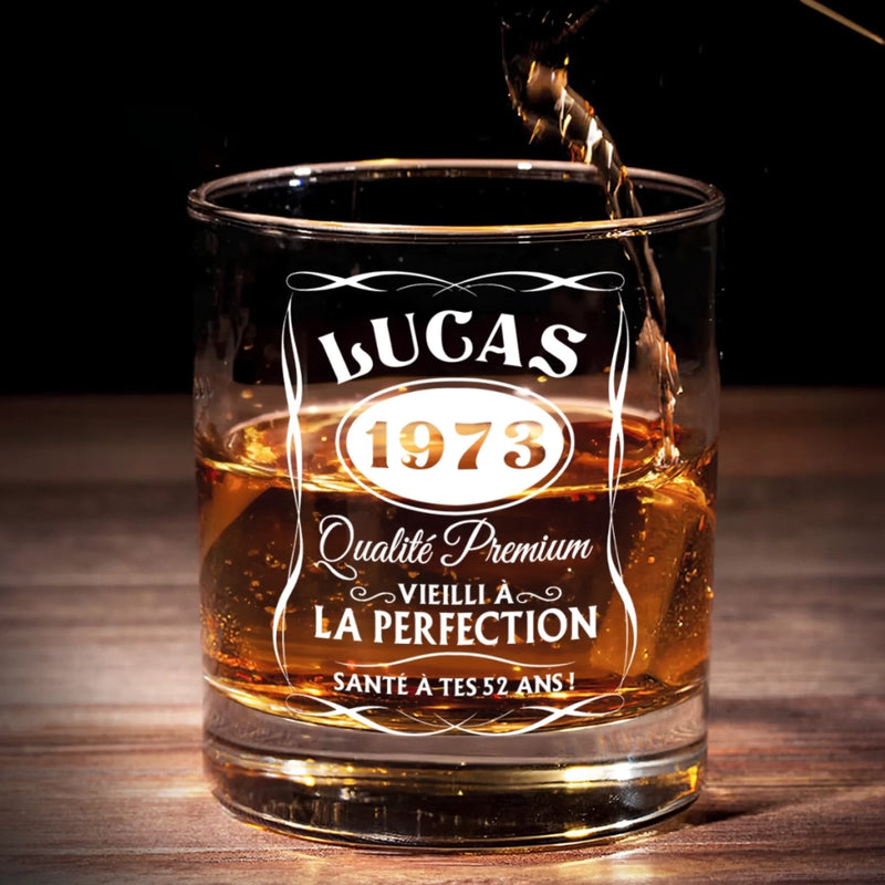 Verre À Whisky Personnalisé – Cadeau D’Anniversaire Personnalisé Pour Papa, Frère, Grand-Père Ou Mari – S’Améliore Simplement Avec Les Années