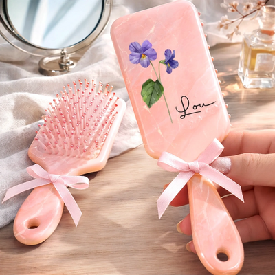 Brosse à Cheveux Plate Personnalisée – Cadeau pour Famille – La Mère Est La Plus Belle Des Fleurs