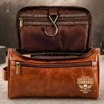 Trousse de toilette en cuir gravée personnalisée – Cadeau Rigolo pour Homme – Membre à vie