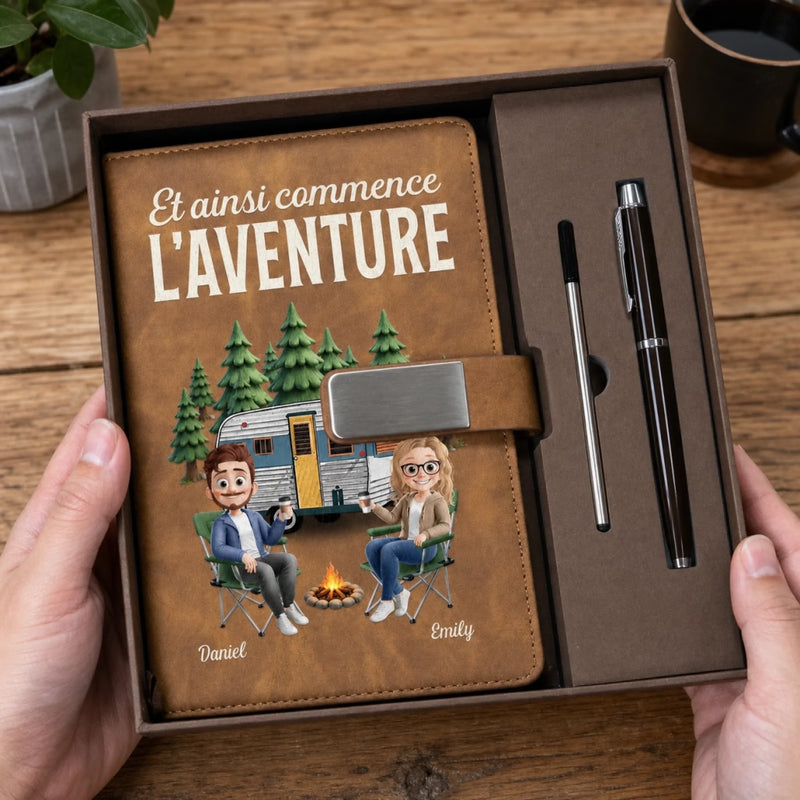 Ensemble de Carnets Personnalisés – Cadeau Pour Amoureux Du Camping - Et Ainsi Commence L'aventure
