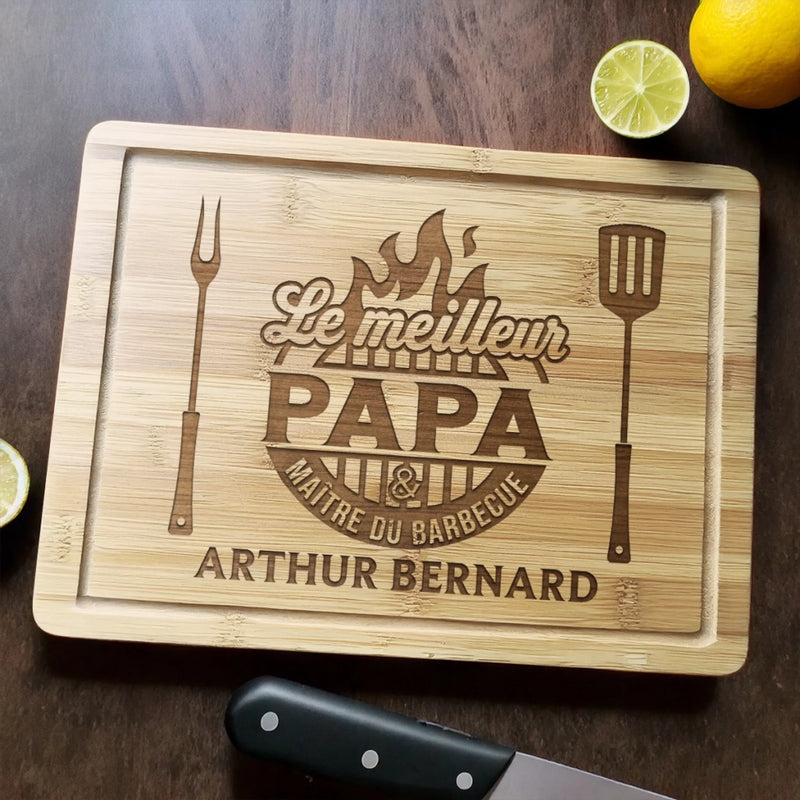 Planche à Découper Personnalisée - Cadeau Pour Papa, Papy - Le Patron du Grill