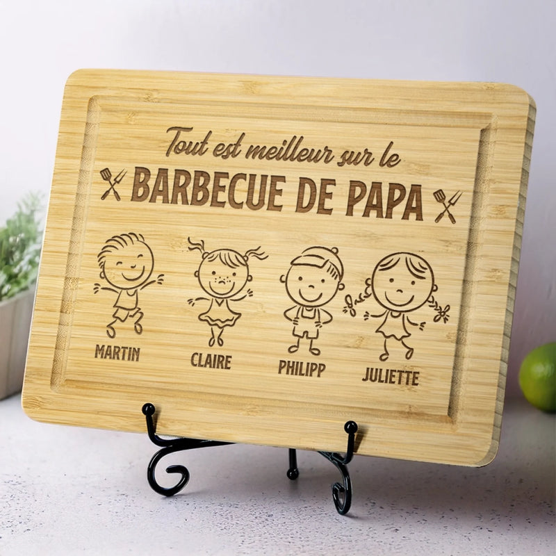 Planche à Découper Personnalisée - Cadeau Pour Papa, Papi - Tout est meilleur du grill
