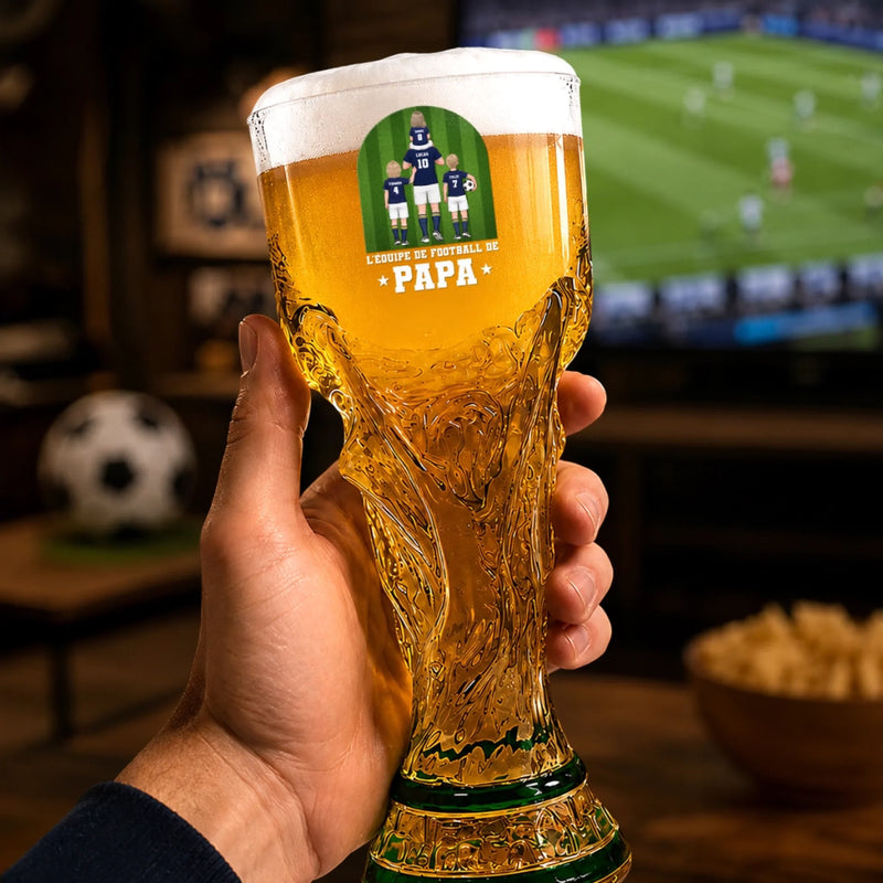 Verre à bière en forme de trophée personnalisé  – Cadeau pour fan de football – Prêt pour la victoire