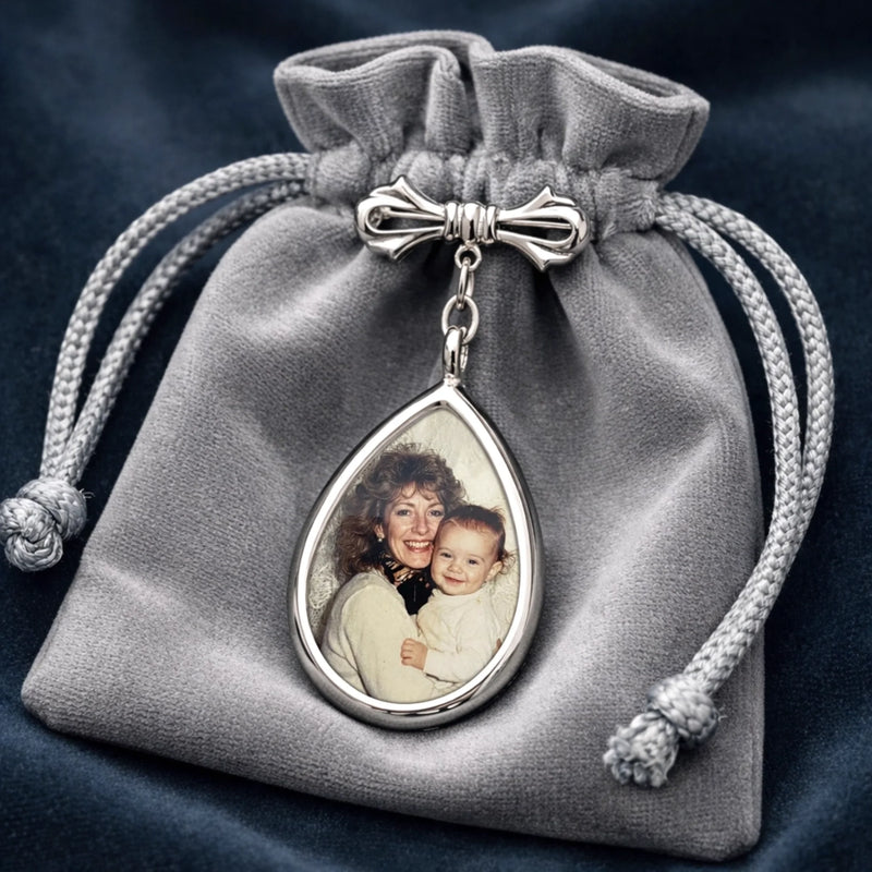 Broche en Forme de Larme Personnalisée avec Photo - Cadeau Commémoratif - Toujours Gardé dans Mon Cœur