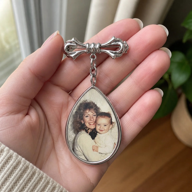 Broche en Forme de Larme Personnalisée avec Photo - Cadeau Commémoratif - Toujours Gardé dans Mon Cœur