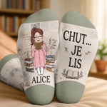 Chaussettes Personnalisées – Cadeaux Littéraires Pour Amoureux Des Livres, Rats De Bibliothèque Et Lecteurs – Chut… Mon Livre A Besoin De Moi