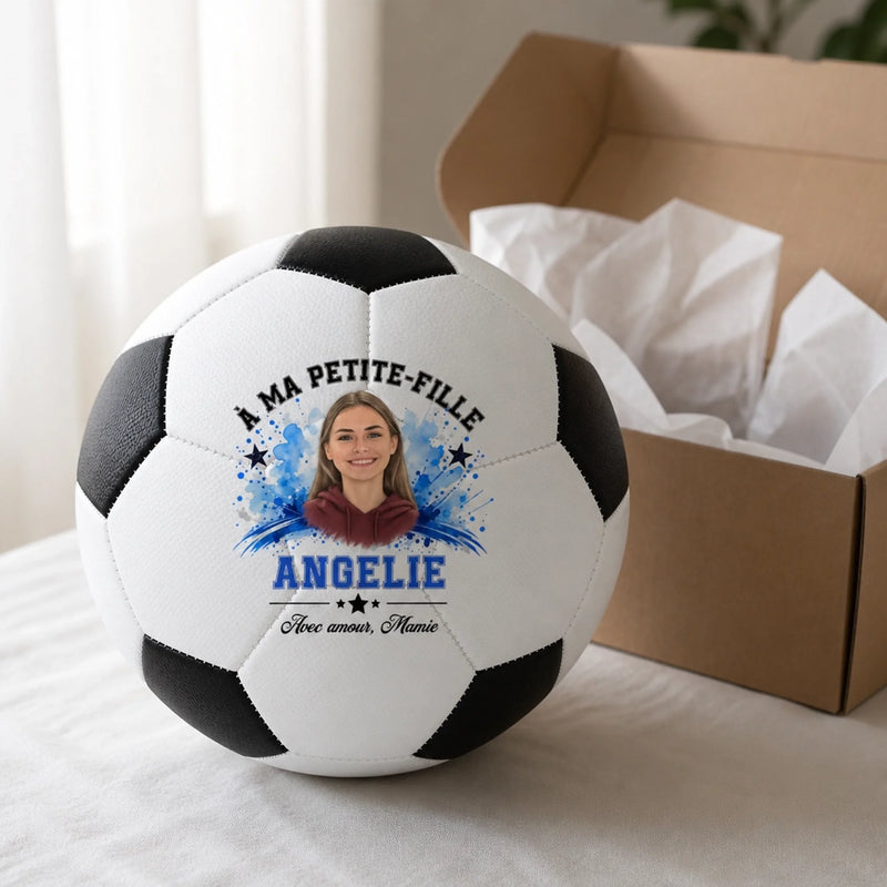 Ballon de Football Personnalisé avec Photo – Cadeau pour Fille, Petit-Fille et Passionnés de Football – Poursuivre ses rêves