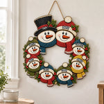 Décoration de Noël Personnalisée avec Famille de Bonshommes de Neige - Panneau En Bois Personnalisé – Bonnets d’Hiver